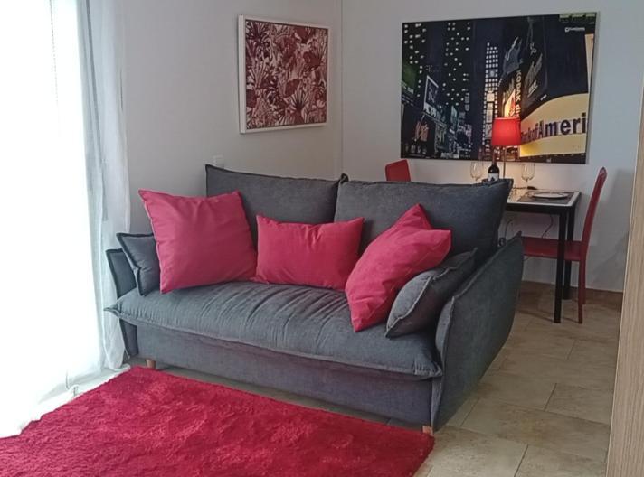 El Estudio De Las Mariposas,Sofa Cama , Cocina Y Bano Partida de La Cañada Kültér fotó
