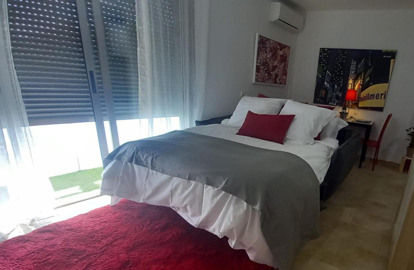 El Estudio De Las Mariposas,Sofa Cama , Cocina Y Bano Partida de La Cañada Kültér fotó