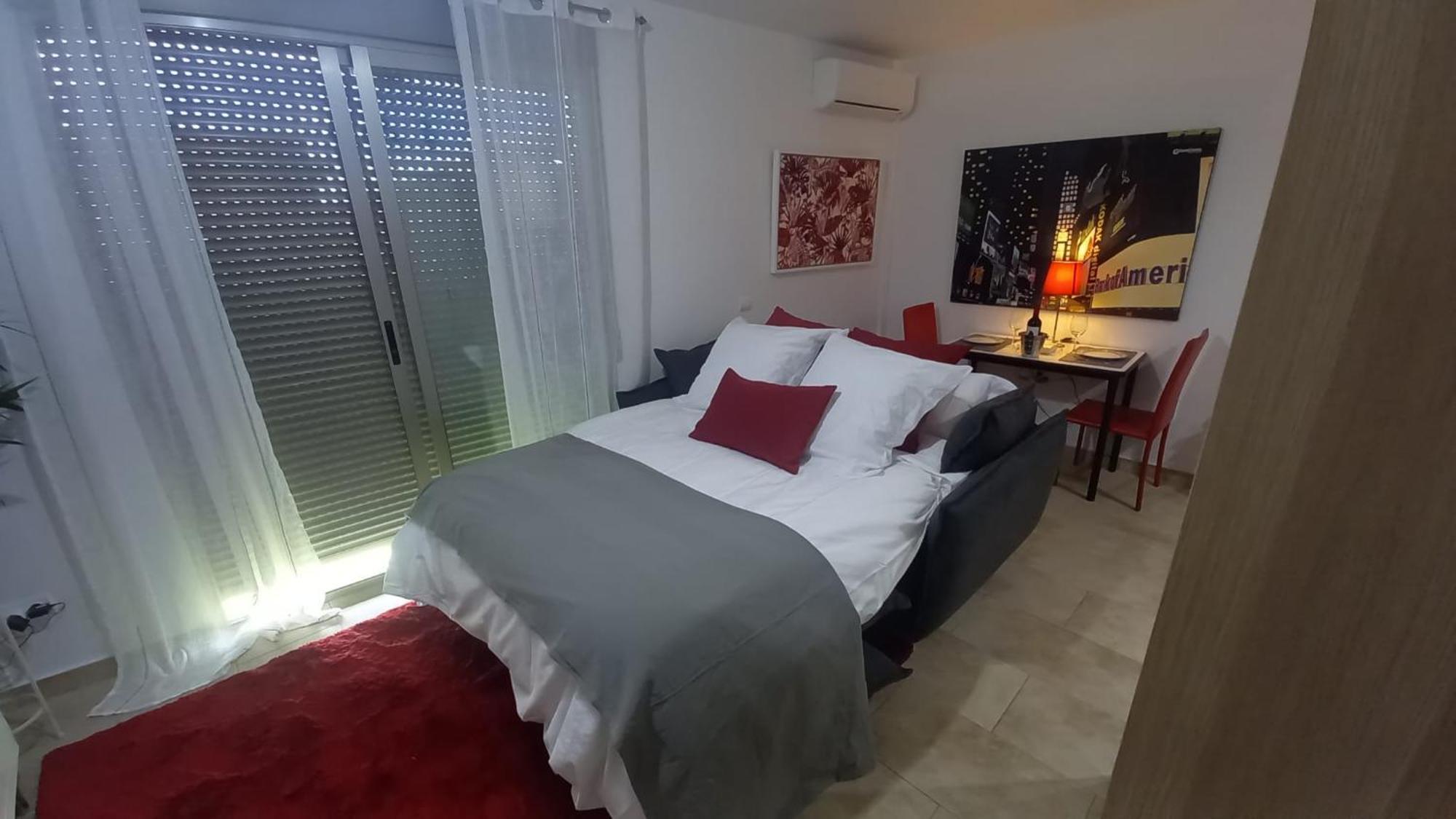 El Estudio De Las Mariposas,Sofa Cama , Cocina Y Bano Partida de La Cañada Kültér fotó