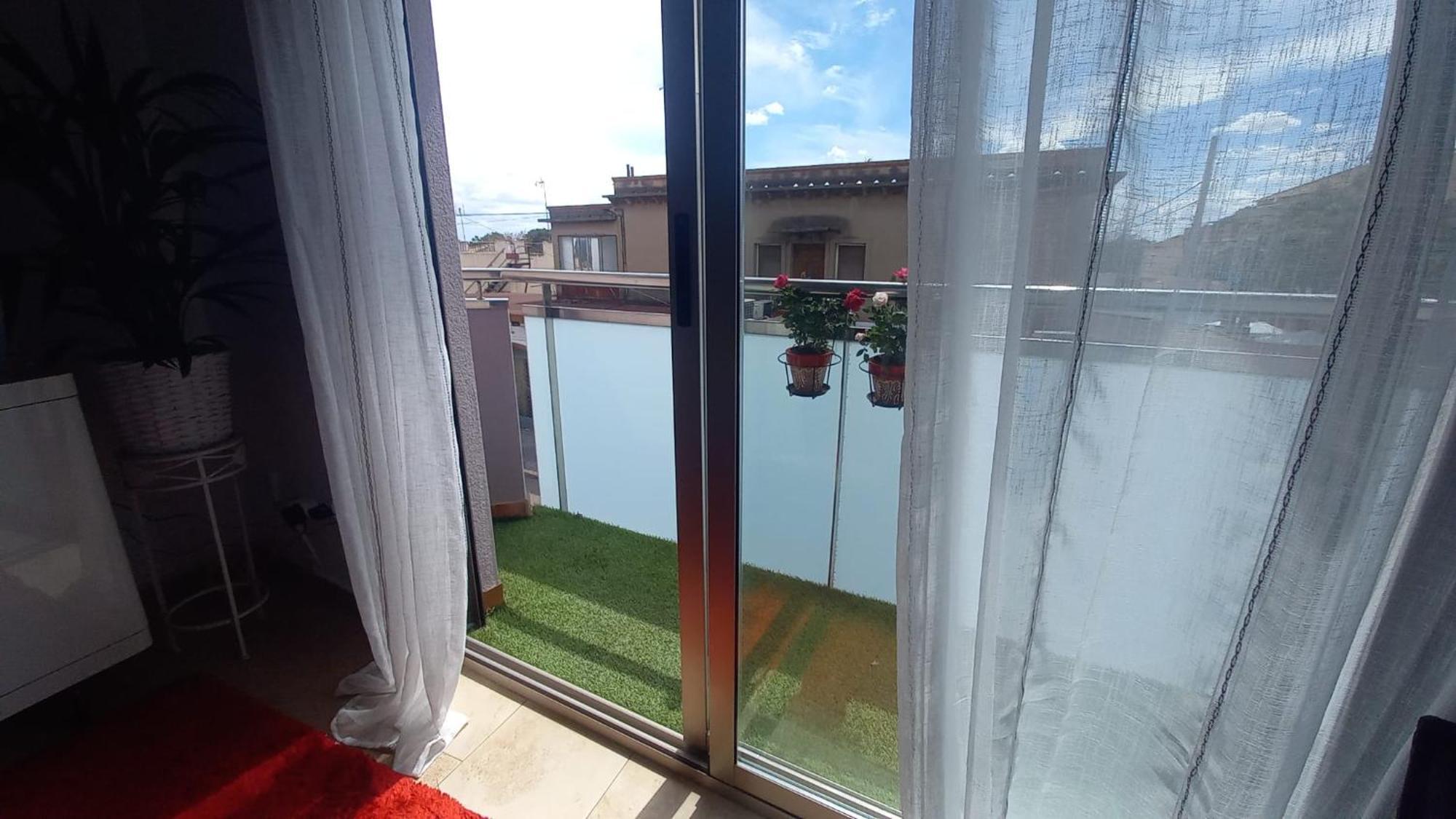 El Estudio De Las Mariposas,Sofa Cama , Cocina Y Bano Partida de La Cañada Kültér fotó